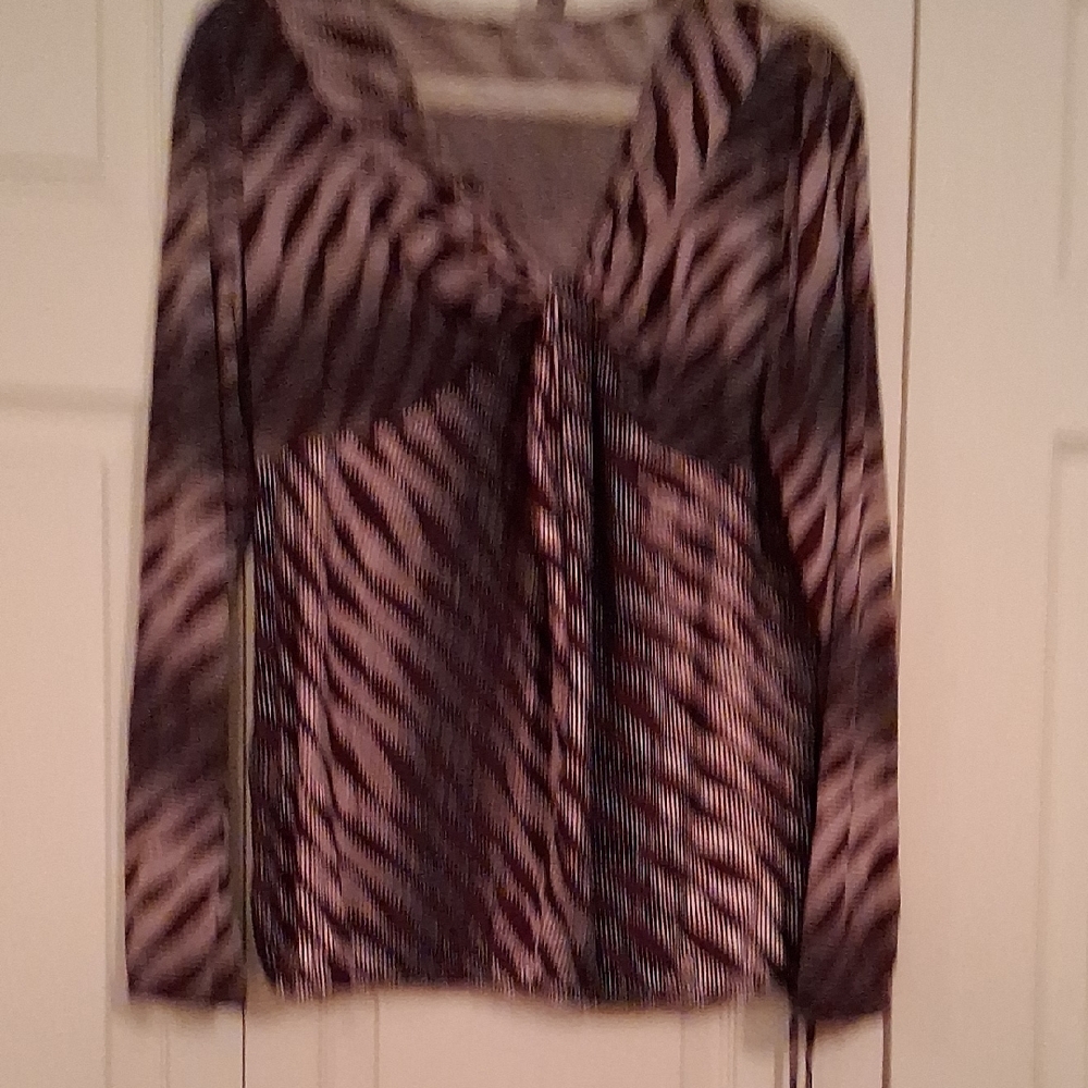 Worthington Black and Pink Blouse
